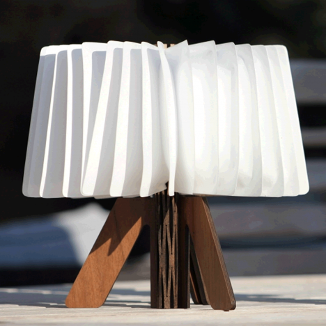 Lampe R d'extérieur sans fil à poser en bois Sunvibes - 