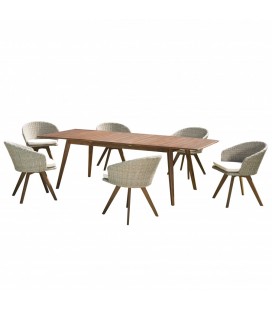 Salon d'extérieur avec table en bois massif et chaises rotin NANG